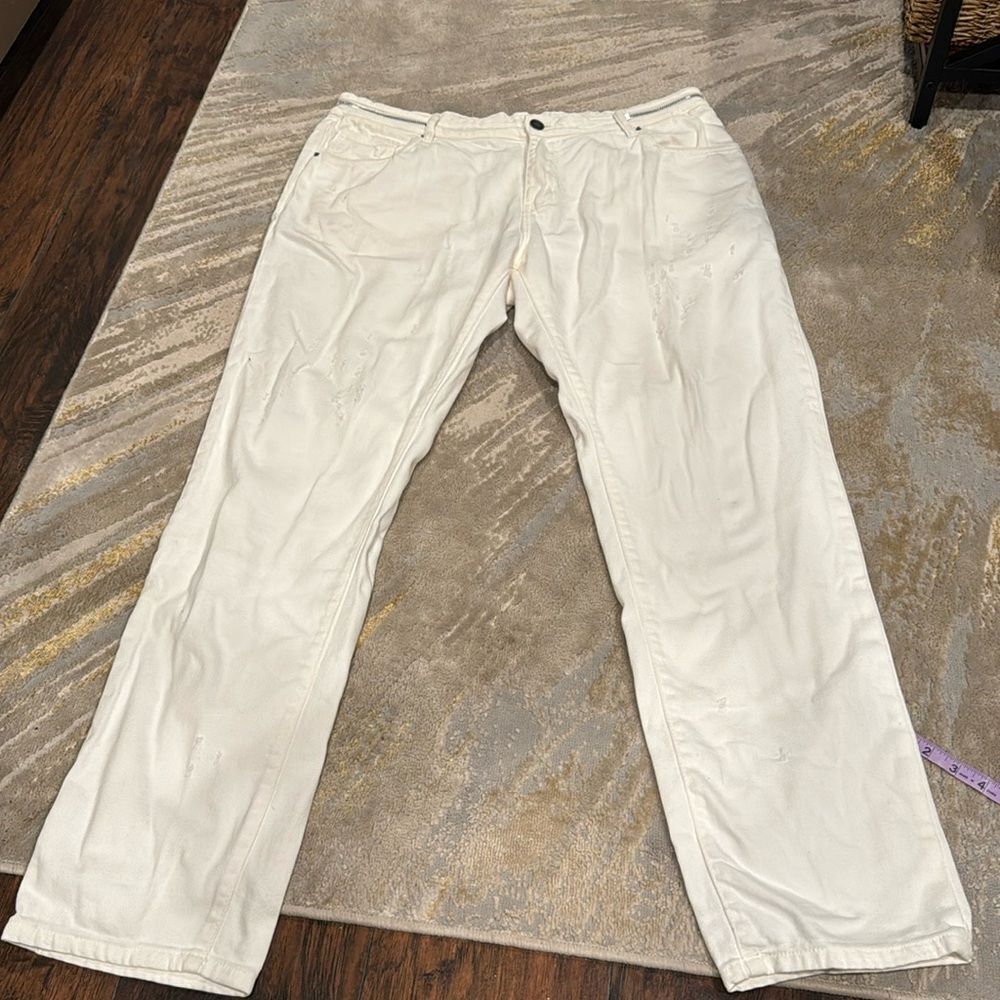 embellish white distressed jeans with zipper around waist‎ size 36 in GUC rare